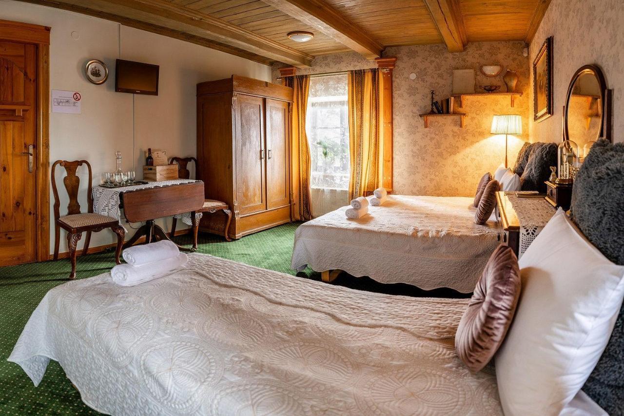 Pakruojis Manor Hotel Miller'S House Ngoại thất bức ảnh